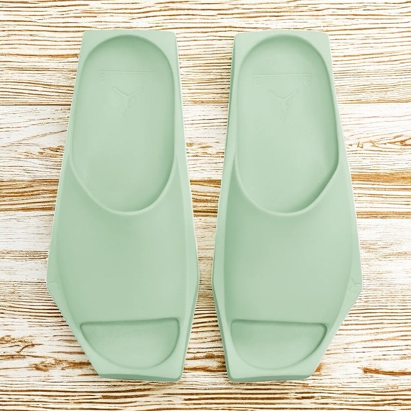 Nike Air Jordan Women’s Hex Slides Green - Picture 1 of 7